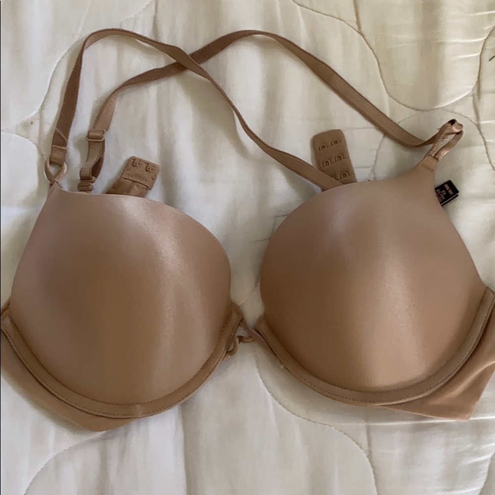 Victoria Secret Bombshell Add-2-cups Push-up Bra
